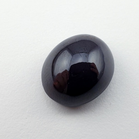 Star garnet cabochon 14x12 mm no 220