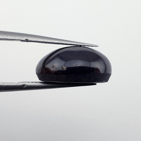 Star garnet cabochon 14x12 mm no 238