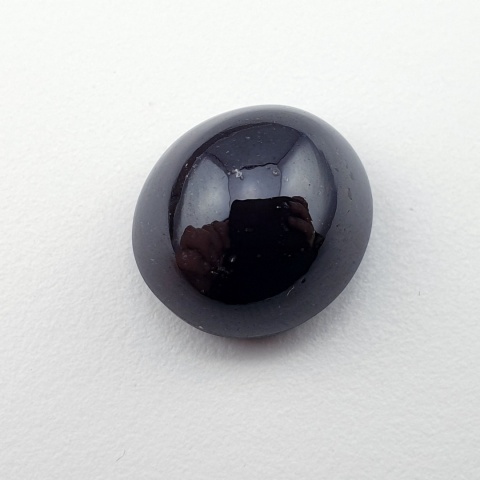 Granat gwiaździsty kaboszon 14x12 mm nr 267