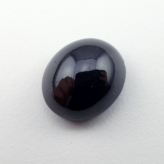 Granat gwiaździsty kaboszon 14x12 mm nr 288