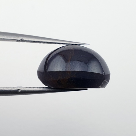 Star garnet cabochon 14x13 mm no 227