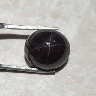 Granat gwiaździsty kaboszon 14x13 mm nr 289