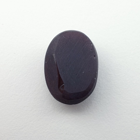 Star garnet cabochon 15x11 mm no 236