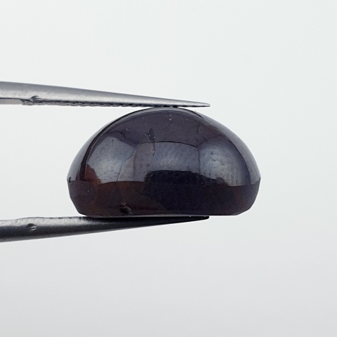 Star garnet cabochon 15x12 mm no 133