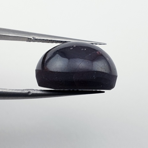 Star garnet cabochon 15x12 mm no 144