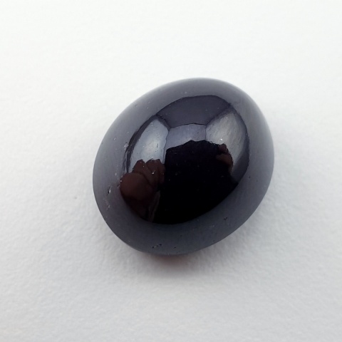 Granat gwiaździsty kaboszon 15x12 mm nr 149