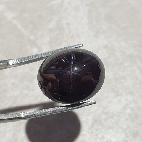 Star garnet cabochon 15x12 mm no 153