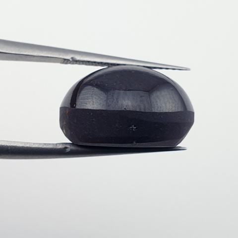 Star garnet cabochon 15x12 mm no 153