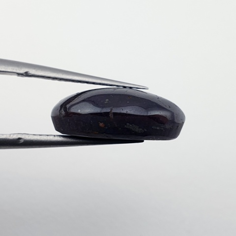 Granat gwiaździsty kaboszon 15x12 mm nr 160