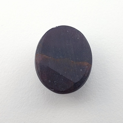 Granat gwiaździsty kaboszon 15x12 mm nr 161