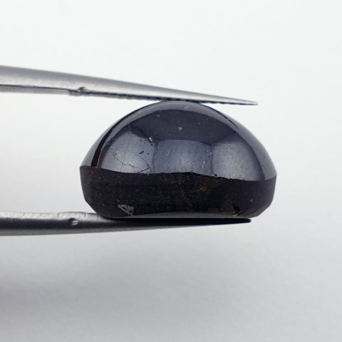 Star garnet cabochon 15x12 mm no 172