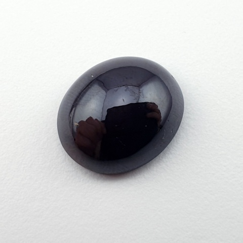 Star garnet cabochon 15x12 mm no 224