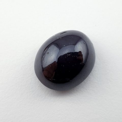 Granat gwiaździsty kaboszon 15x12 mm nr 260