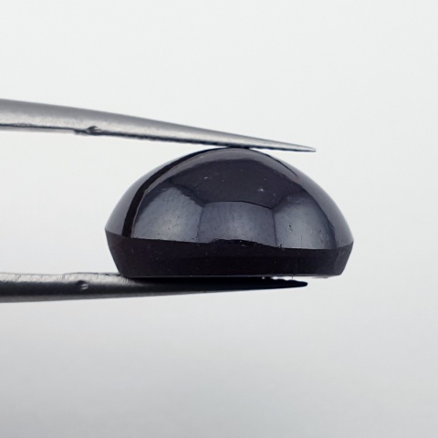 Star garnet cabochon 15x13 mm no 181