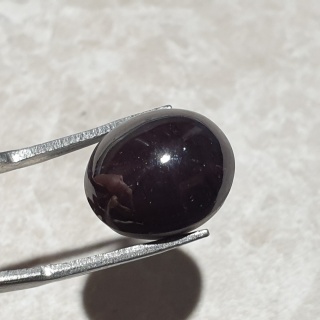 Granat gwiaździsty kaboszon 15x13 mm nr 216