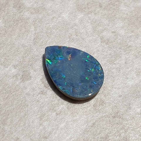 Opal australijski doublet 10x7 mm nr 113