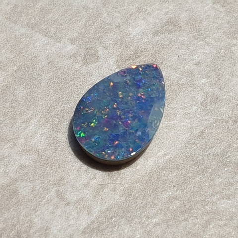 Opal australijski doublet 10x7 mm nr 117