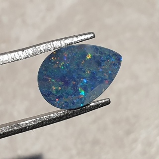 Opal australijski doublet 10x7 mm nr 117