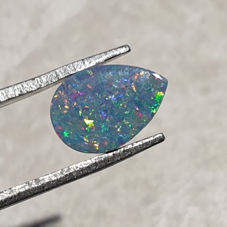 Opal australijski doublet 10x7 mm nr 119
