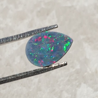 Opal australijski doublet 10x7 mm nr 123