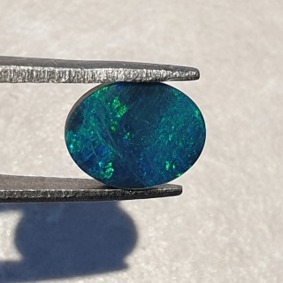 Opal australijski doublet 10x7 mm nr 96