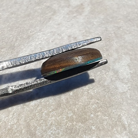 Opal australijski doublet 10x7 mm nr 96