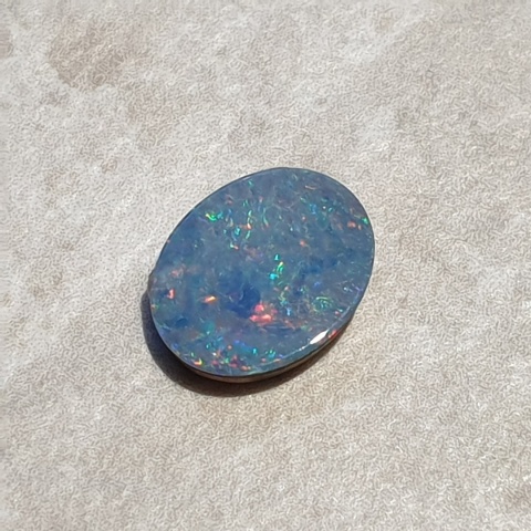 Opal australijski doublet 10x8 mm nr 100