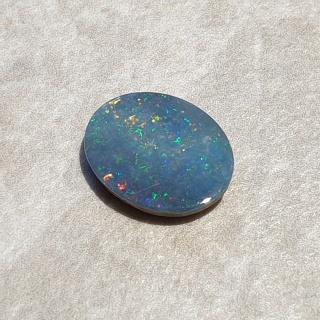 Opal australijski doublet 10x8 mm nr 102
