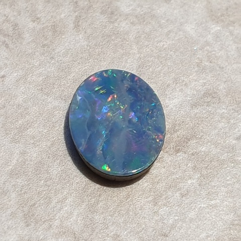 Opal australijski doublet 10x8 mm nr 103