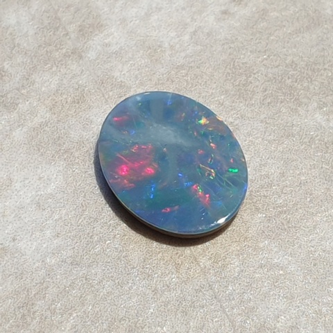 Opal australijski doublet 10x8 mm nr 95