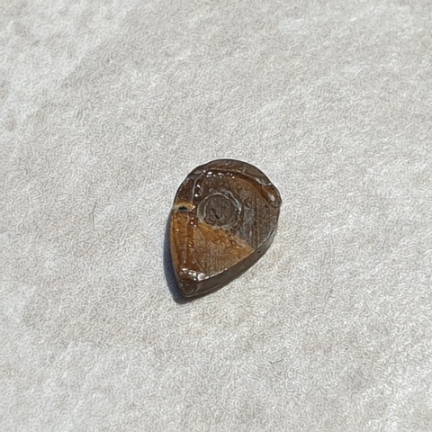 Opal australijski doublet 7x5 mm nr 109