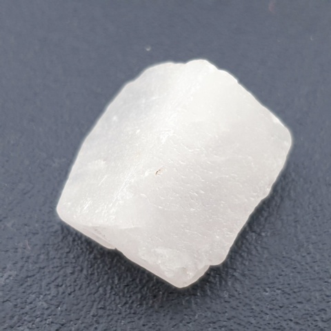 Rose Quartz Nugget with Hole 22x22 mm no 147