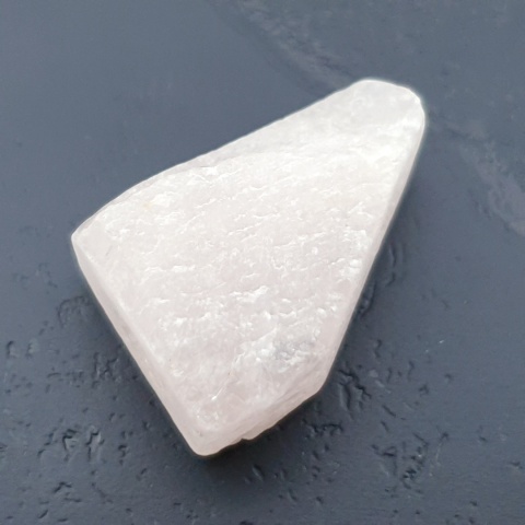 Rose Quartz Nugget with Hole 23x16 mm no 119