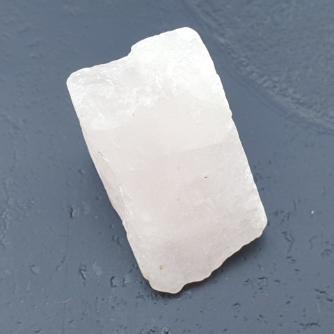 Rose Quartz Nugget with Hole 25x15 mm no 122