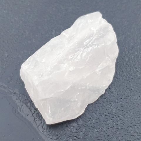 Rose Quartz Nugget with Hole 28x20 mm no 114