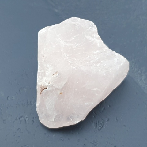 Rose Quartz Nugget with Hole 29x25 mm no 125