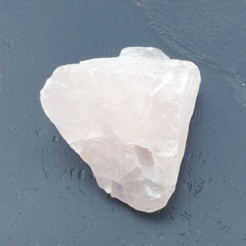Rose Quartz Nugget with Hole 29x25 mm no 125