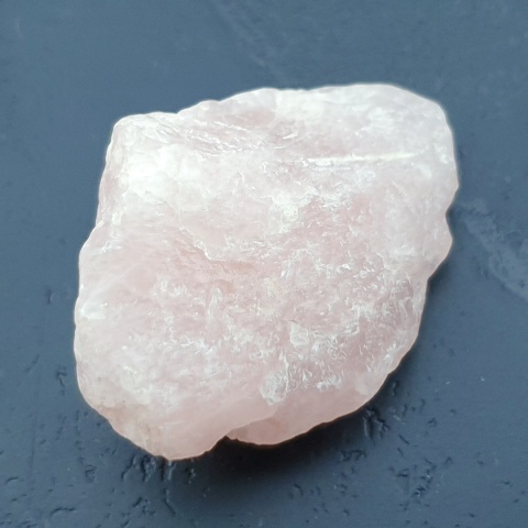 Rose Quartz Nugget with Hole 38x26 mm no 120