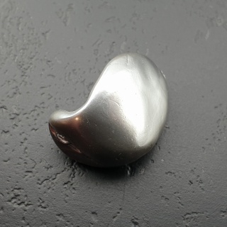 Seashell Nugget with Hole 16x13 mm no 222