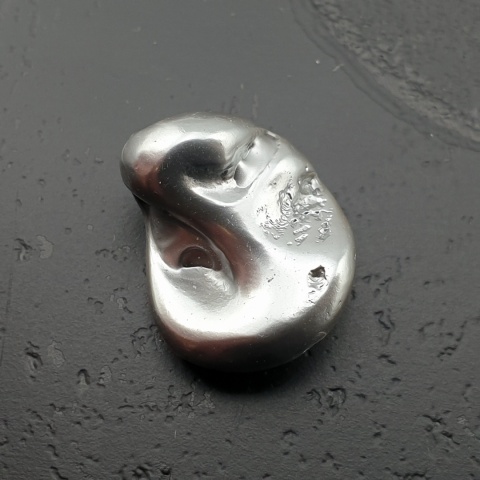 Seashell bryłka z dziurką 16x13 mm nr 242