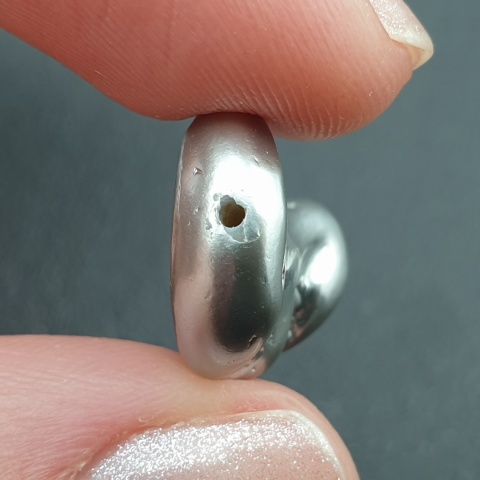 Seashell bryłka z dziurką 16x13 mm nr 242