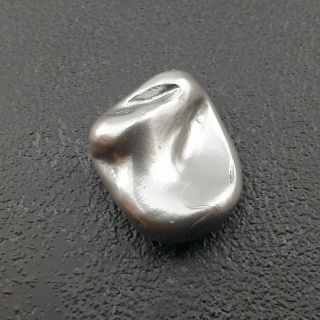 Seashell bryłka z dziurką 16x13 mm nr 273