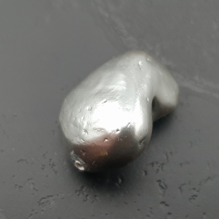 Seashell bryłka z dziurką 16x13 mm nr 280