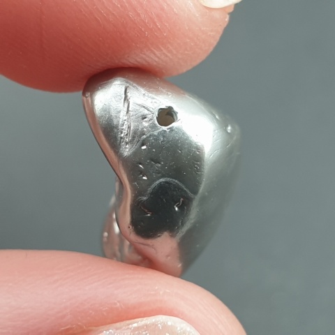 Seashell Nugget with Hole 16x13 mm no 280