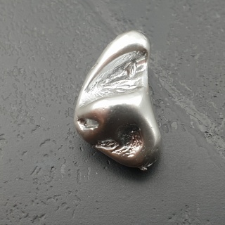 Seashell bryłka z dziurką 17x12 mm nr 276