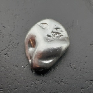 Seashell bryłka z dziurką 17x14 mm nr 229