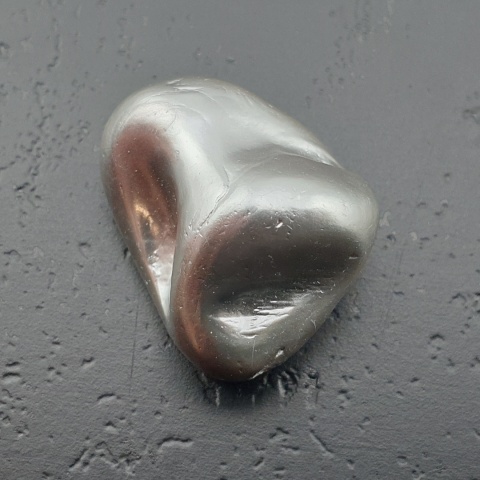 Seashell Nugget with Hole 17x14 mm no 260