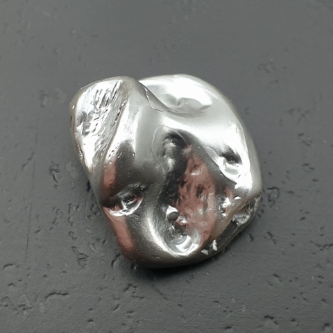 Seashell Nugget with Hole 17x14 mm no 283