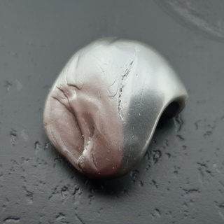 Seashell Nugget with Hole 17x15 mm no 234