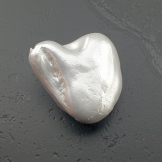 Seashell bryłka z dziurką 17x16 mm nr 78